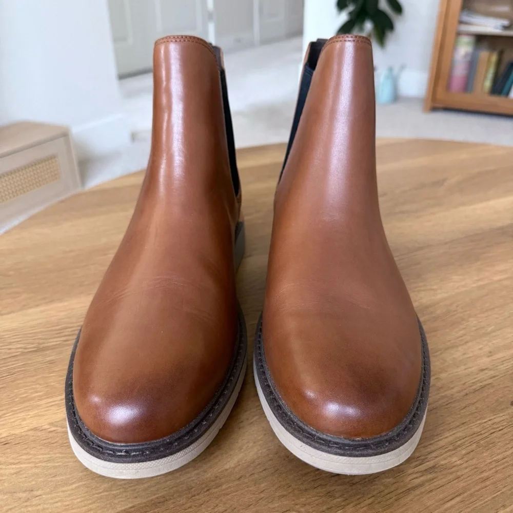 Cole Haan Men’s Go-To Chelsea Boot Caramel/Dune Size 11